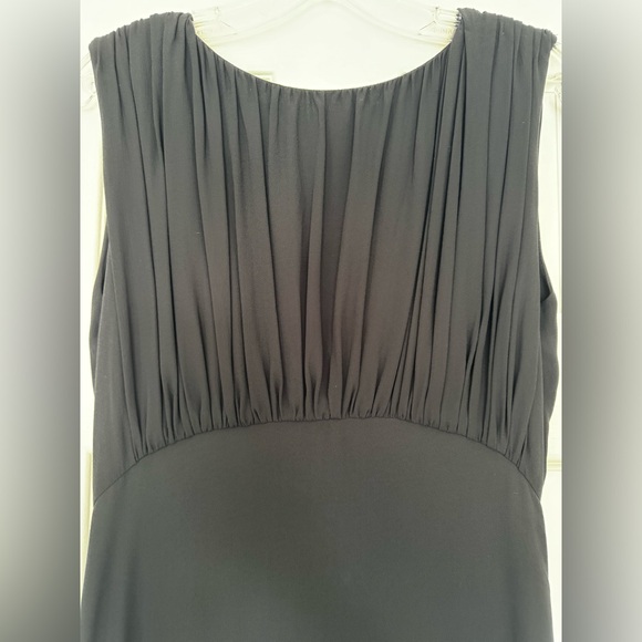 L'AGENCE | favorite LBD! SIZE 4 - Picture 2 of 9